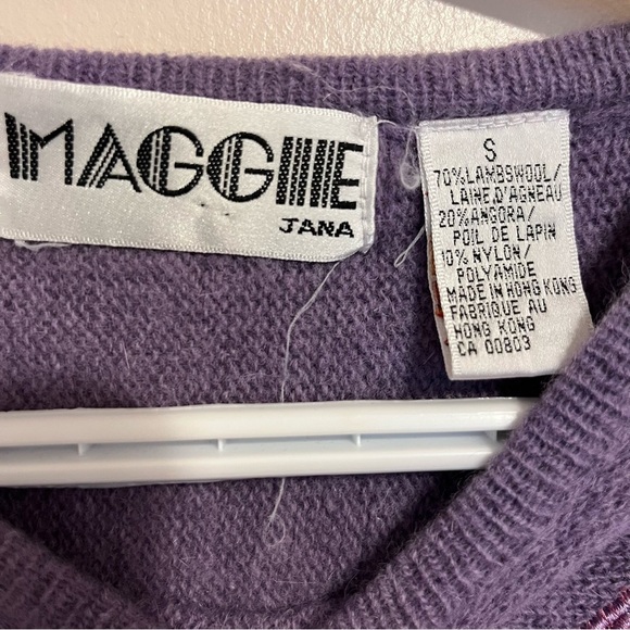 Fun Vintage Lambswool/Angora Blend Sweater - Picture 4 of 4